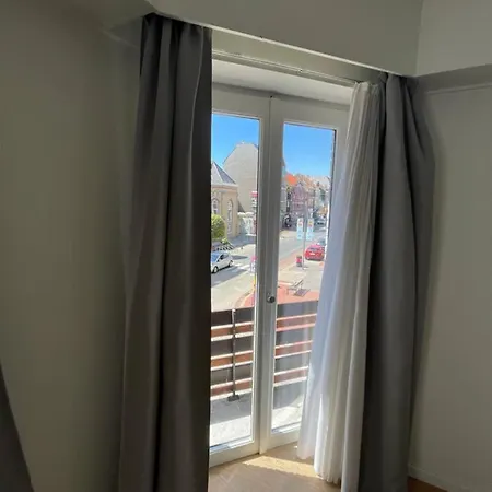 Bofeelie Gezellig 2 Slaapkamer App Aan Zee In Het Bruisende Middelkerke! *